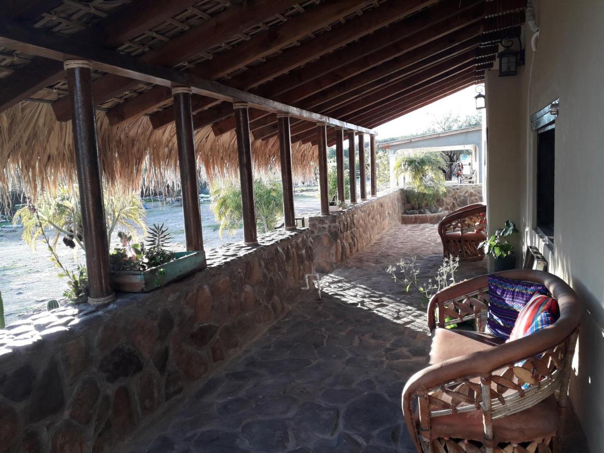 Rancho Espinoza Hotel Paredones Exterior photo